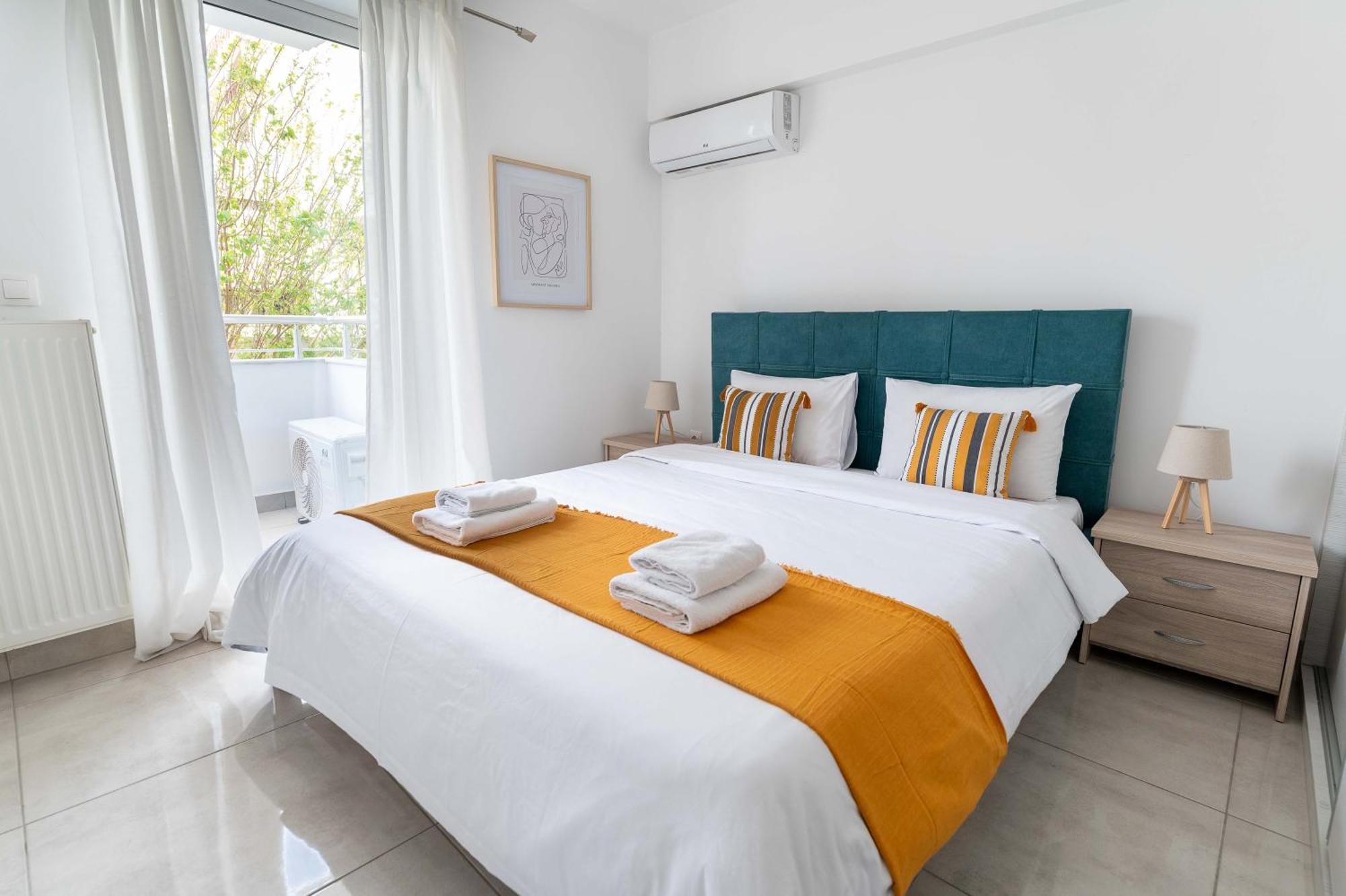 Modern Spacious Apartment Located In Pireo Esterno foto